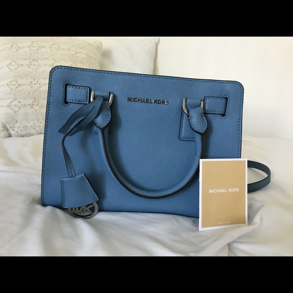michael kors dillon small satchel